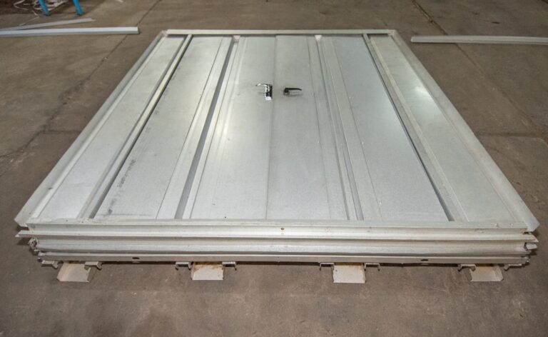 Flat-Pack Modular Containers